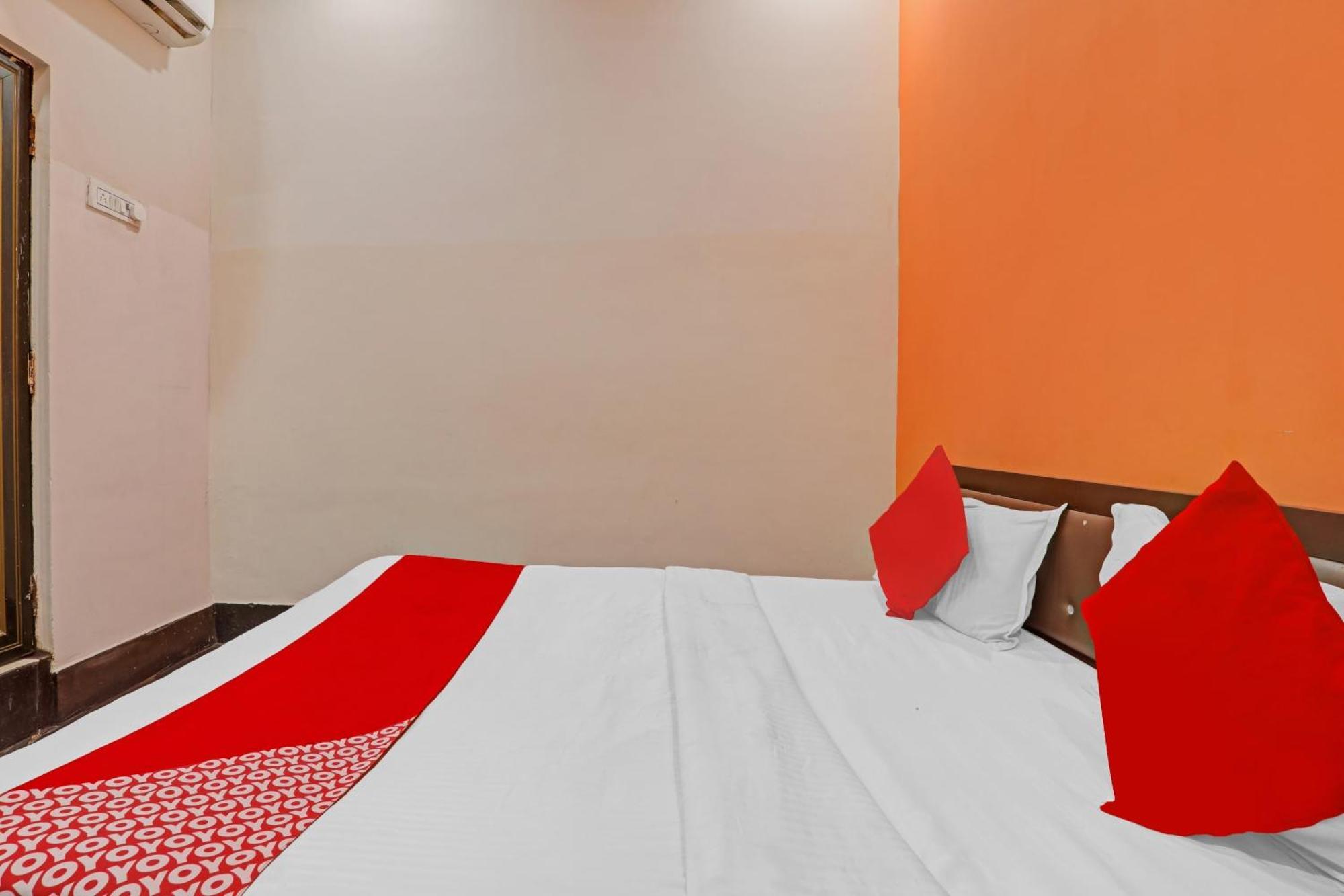 Hotel O New Pacifica Grand Near Phoenix United Lucknow Zewnętrze zdjęcie